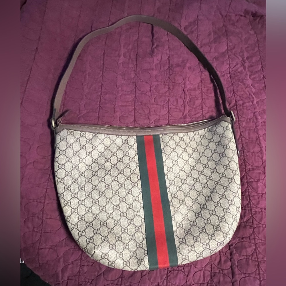 Gucci GGSupreme Aphrodite Hobo